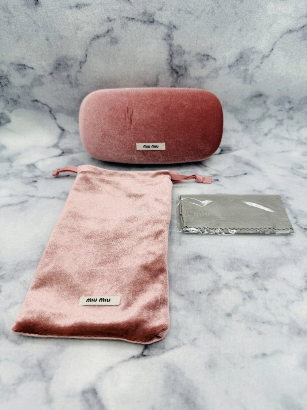 Miu Miu Sunglasses Case Set,Pink Velvet Hard Clamshell,Gray Cloth,Drawstring Bag
